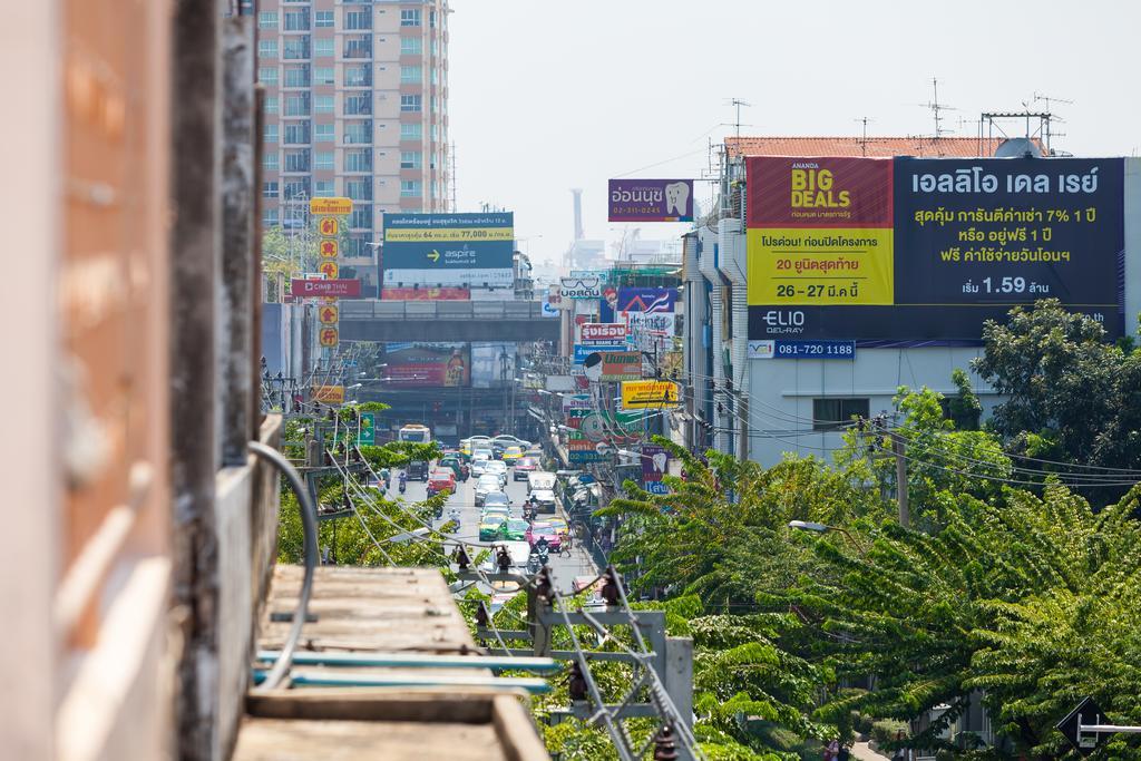 Trica Hostel Bangkok Zewnętrze zdjęcie